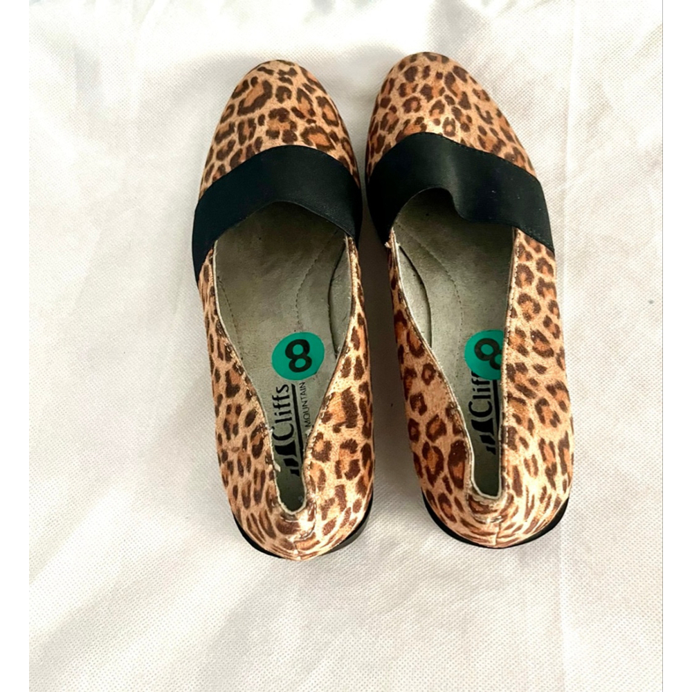 Cliffs by White Mountain Hoffman Wedge Loafers with Leopard print Women Size 8